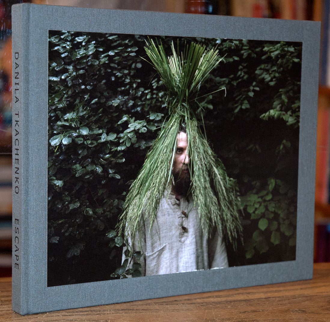Escape | Danila Tkachenko | Cloth/no dust jacket Quarto