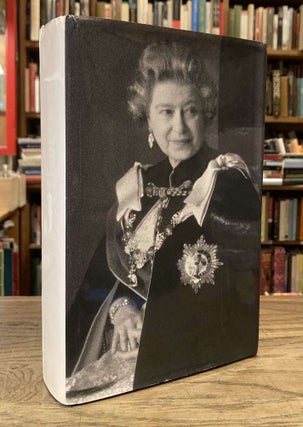 Item #83243 Elizabeth _ A Biography of Her Majesty the Queen. Sarah Bradford